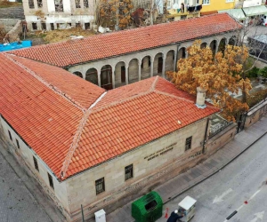 Aksaray Belediyesi Bedriye Medresesini restore ediyor