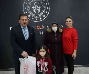 Şampiyondan Ali İhsan Kabakcı’ya ziyaret
