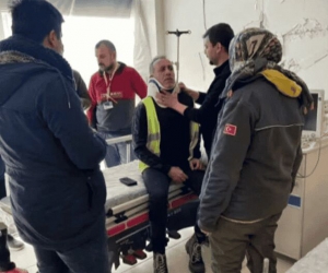 Haluk Levent deprem bölgesinde trafik kazası geçirdi