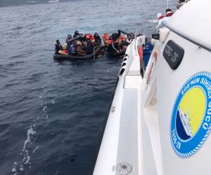 Yunan unsurlarınca ölüme terk edilen 94 kaçak göçmen kurtarıldı