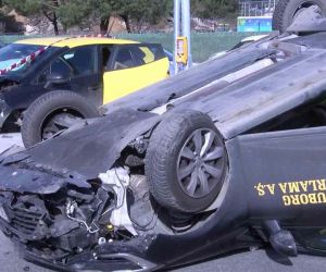 Kartal’da 3 aracın karıştığı zincirleme kazada 1 sürücü yaralı
