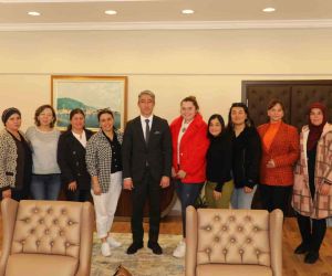 Başkan Oktay’dan kadınlara tam destek