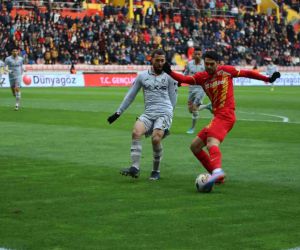 Spor Toto Süper Lig: Kayserispor: 0 - Medipol Başakşehir: 0 (Maç devam ediyor)