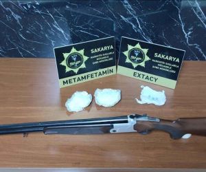 Sakarya’da uyuşturucu operasyonu: 4 tutuklama