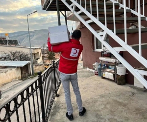 Bayburt Kızılay Şubesi deprem bölgesine gitmek üzere hazırlıklarını sürdürüyor