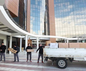 Yaşar Üniversitesi, depremzedeler için seferber oldu