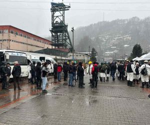 Zonguldak’tan 225 madenci deprem bölgesine hareket etti