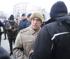 Çetin ve Aktaş’tan deprem bölgesi Elbistan’a ziyaret