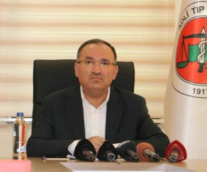 Bakan Bozdağ’dan Adli Tıp Kurumu Diyarbakır Grup Başkanlığı’nda açıklamalar