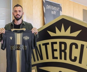 Emre Çolak, futbolu bıraktığını açıkladı