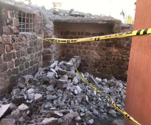 Mardin’de işçilerin üstüne cami lojmanı çöktü: 1 ölü, 1 yaralı