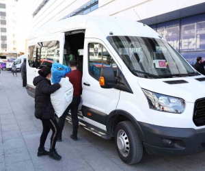 Büyükşehir depremzedelere ulaşım desteği sağlıyor