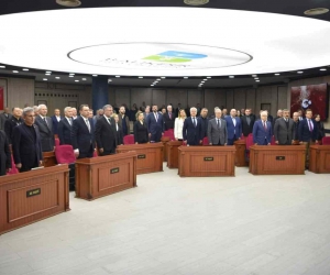 Büyükşehir meclis üyelerinin huzur hakları depremzedelere