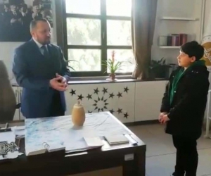 9 yaşındaki Eyüp Ensar, kumbarasındaki 600 TL’yi depremzedelere bağışladı