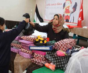Gazze’de Emel Enstitüsünden depremzedeler için yardım kampanyası