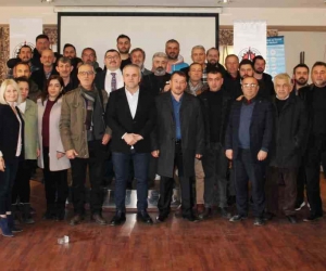 Düzce Gazeteciler Cemiyeti başkanı Keleş oldu