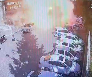 Şanlıurfa’da 2 kişinin öldüğü 8 kişinin yaralandığı patlama kamerada