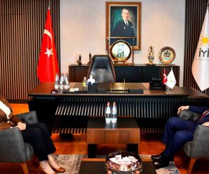 İYİ Parti lideri Akşener, Saadet Partisi lideri Karamollaoğlu’yla bir araya geldi