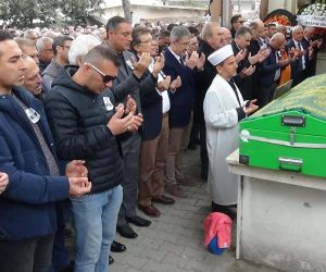 Edremit Esnaf Kredi ve Kefalet Kooperatifi Başkanı Mustafa Alparslan son yolculuğuna sevenlerinin gözyaşları ile uğurlandı