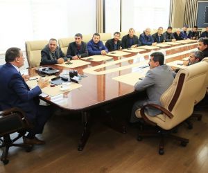 Başkan Gürkan, seyyar pazarcılar esnaf odası yönetimi ile bir araya geldi