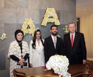 Cumhurbaşkanı Erdoğan, Arda Turan’ın nikah şahidi oldu
