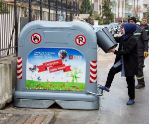 Meram’da yeni nesil çöp konteynerleri