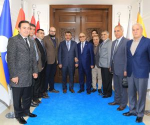 CHP’li Pektaş, Başkan Gürkan’ı ziyaret etti