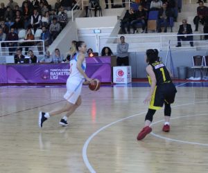 Kadınlar Basketbol Ligi: Elazığ İl Özel İdare: 79 - Edirnespor: 60