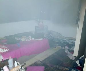 Kavga ihbarına giden polis ev yangınıyla karışlaştı