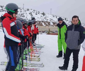 Kabadüzlü öğrenciler, Kayak yarışmalarında Ordu’yu temsil edecekler
