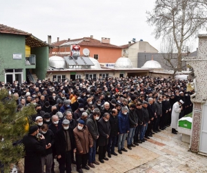 AK Parti Pazaryeri İlçe Başkanı Soydan’ın babası son yolculuğuna uğurlandı