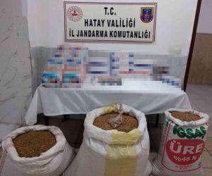 Hassa’da bakkal da 140 kilo kaçak tütün, 100 paket sigara ele geçirildi