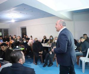 Başkan Türkyılmaz ’halk toplantıları’nda projelerini anlatıyor