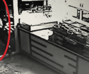 14 yaşındaki hırsız kamerada: Önce para sonra meşrubat çaldı