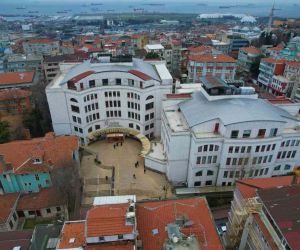 İstanbul’da tahliye kararı verilen 2 hastane sonrası gözler Haseki Eğitim ve Araştırma Hastanesinin Fatih’teki binasına çevrildi