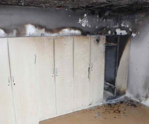 OMÜ Tıp’ta yanan giyinme odası görüntülendi