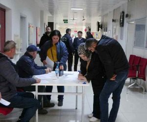 Sinop’ta vatandaşlar emeklilik başvurusu için SGK’ya koştu