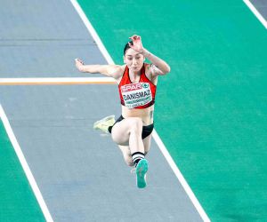 37. Avrupa Salon Atletizm Şampiyonası’nda kadınlar 3 adım atlama finalinde Tuğba Danışmaz, 14.31 m’lik derecesiyle altın madalya kazandı.