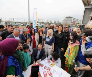 Depremzede çocuklar için spor şenliği