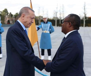 Cumhurbaşkanı Recep Tayyip Erdoğan, Gine Bissau Cumhurbaşkanı Cissoko Embalo ile bir araya geldi.