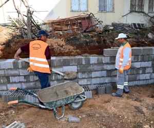 Manavgat Belediyesi’nden Emek Mahallesi’ne modern park