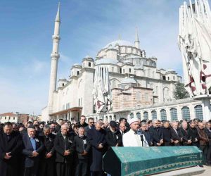 Cumhurbaşkanı Erdoğan, iş adamı Kemal Coşkun’un cenaze törenine katıldı