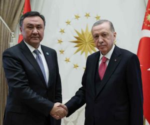 Cumhurbaşkanı Recep Tayyip Erdoğan, Türk Devletleri Teşkilatı Genel Sekreteri Kubanıçbek Ömüraliyev’i kabul etti.