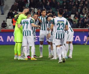 Spor Toto Süper Lig: Giresunspor: 2 - Fatih Karagümrük: 1 (İlk yarı)