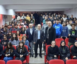 Doktorluk mesleğini Yılmaz’dan dinlediler