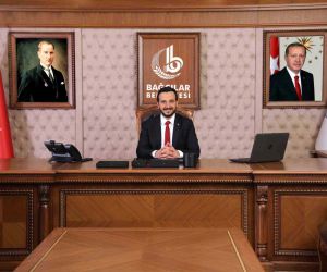 Bağcılar Belediye Başkanı Özdemir, depremde çökme riski taşıyan üst geçitler için İBB’yi uyardı