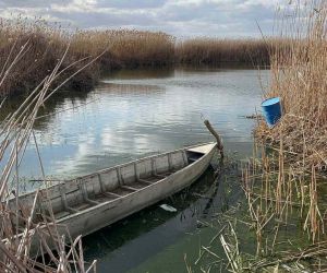 Eber Gölü’nde kış mevsiminde beklenen yağış alınamadı