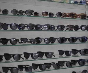 Kış mevsiminde güneş gözlüğü kullanmak yaz aylarına göre daha faydalı