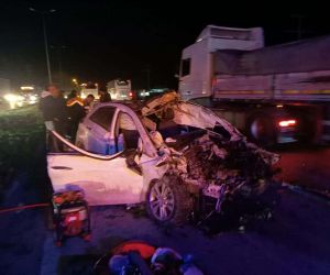Bandırma’da trafik kazası: 1 ölü, 2 yaralı