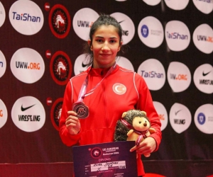 Zehra Demirhan, bronz madalya kazandı